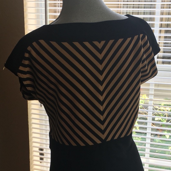 Black/tan stripe dress - Picture 4 of 4